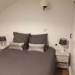 Tatil Evi Reve De Poetes