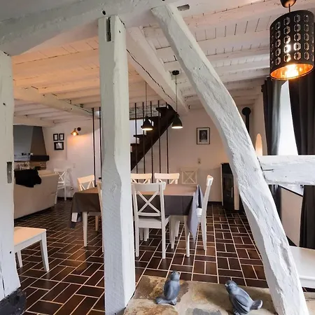 Reve De Poetes Vakantiehuis Bagimont